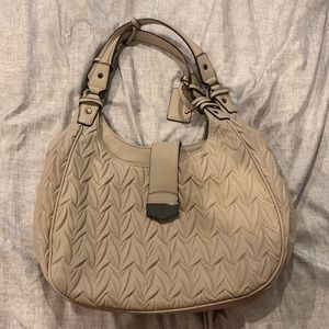 Simply Vera Wang 250 Buff Ruches Purse